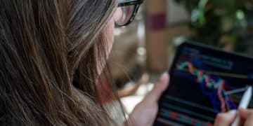 TikTok Analytics: Discover Peak Posting Times for US Audience Engagement - Cover Image