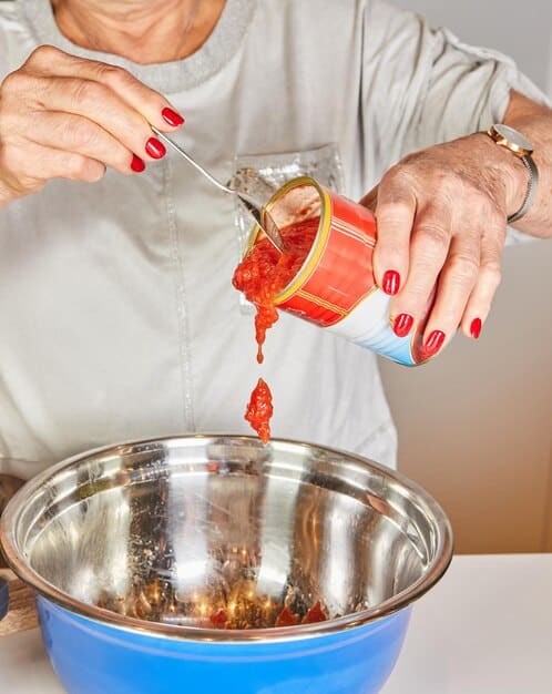 A split image showing a person quickly blending ingredients for the sauce in a pot on one side, and a perfectly plated portion of the finished 15-second pasta dish on the other. This visually emphasizes the speed and simplicity of the recipe.