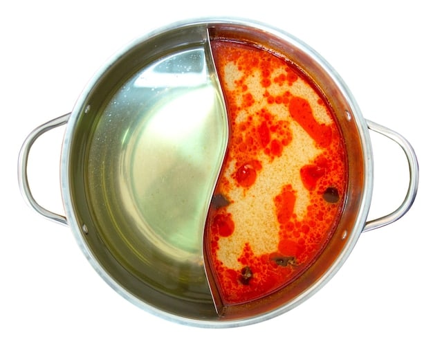 A split image showing two pans: one with a simmering, rich, homemade tomato sauce, and the other with the quickly mixed 15-second sauce, highlighting the visual differences in texture and depth of color.